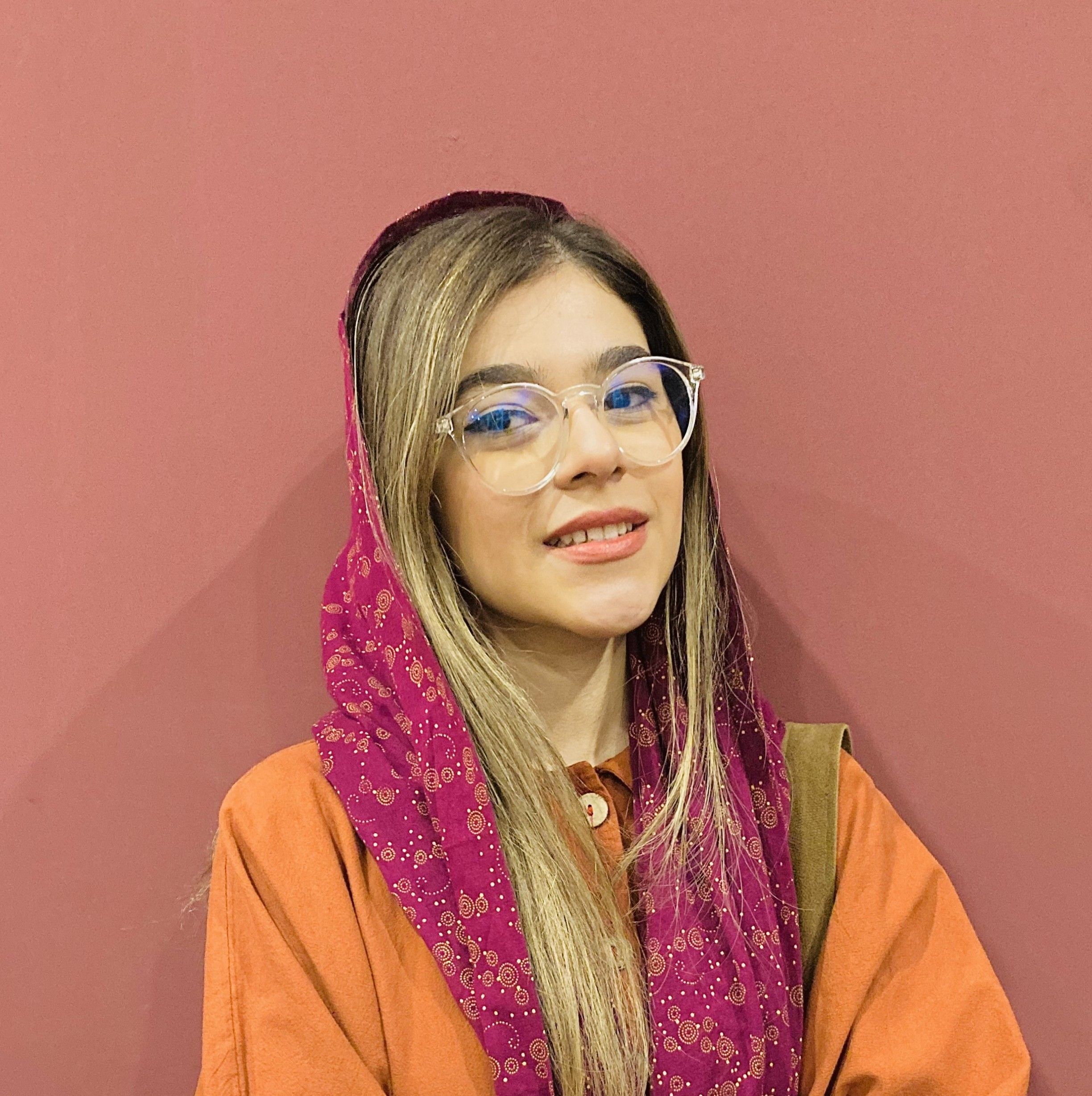 هانیه فراست